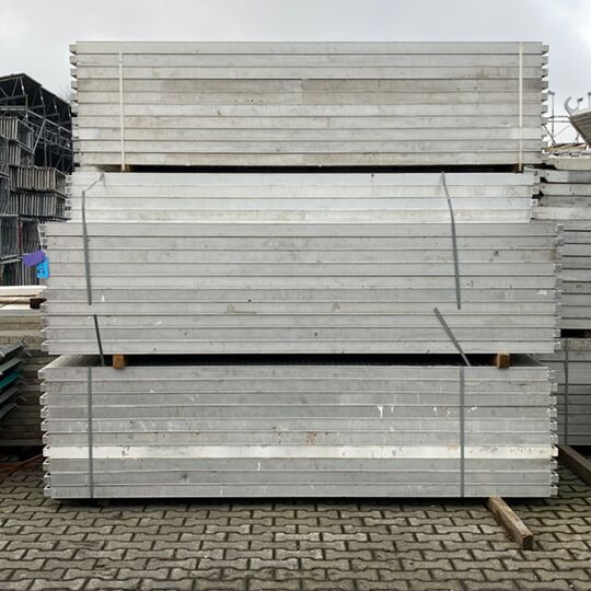 04728G-Alu-Leitergangsrahmen-mit-Leiter--NA--3-00m-komplett-aus-Aluminium-gebraucht.jpg